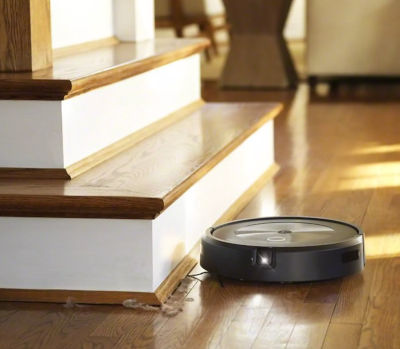 obstacles Irobot Roomba J7+